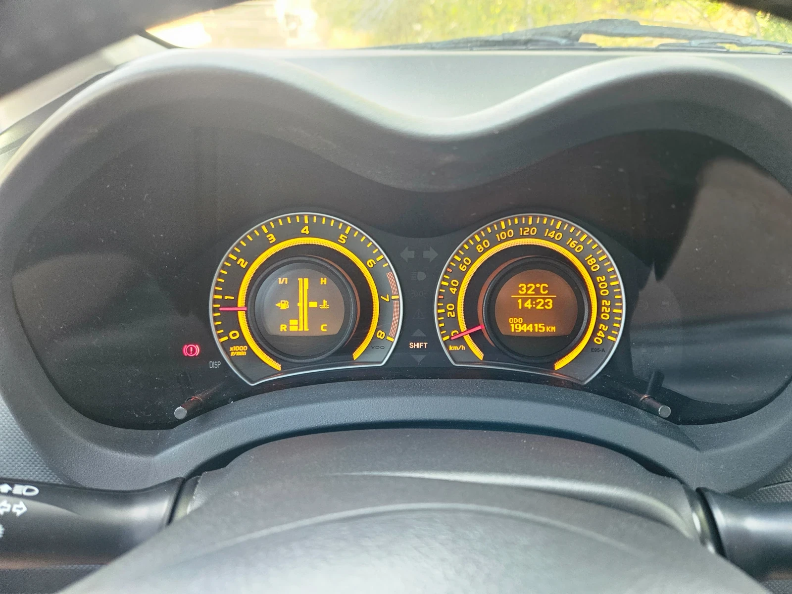 Toyota Auris 1.6 126 к.с. ЕВРО 4 - изображение 10