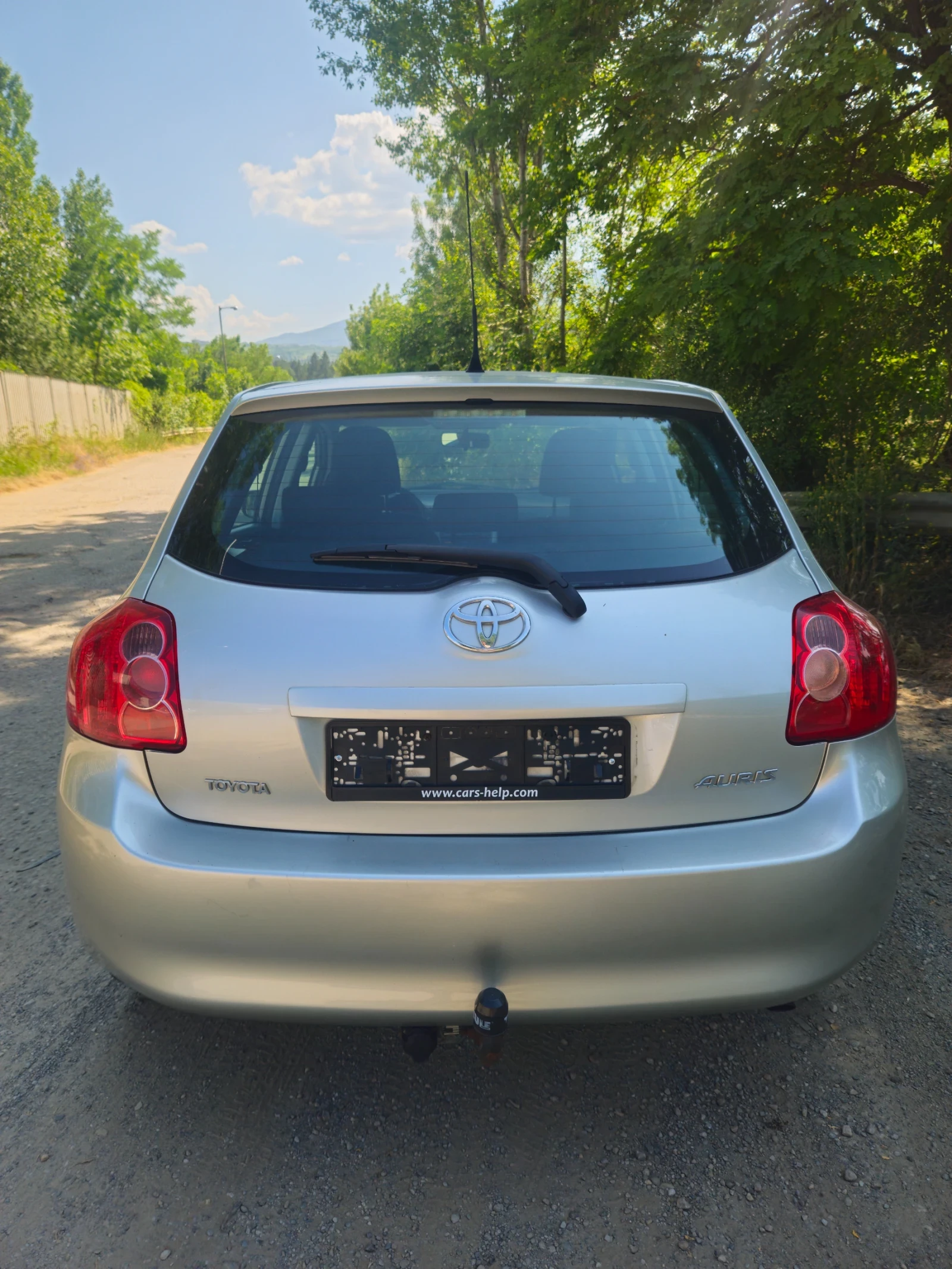 Toyota Auris 1.6 126 к.с. ЕВРО 4 - изображение 7