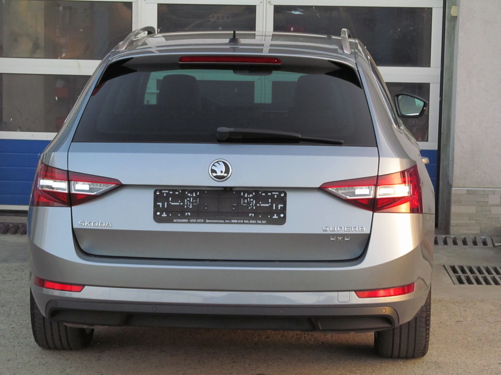 Skoda Superb 2.0TDI/DSG/STYLE - изображение 5