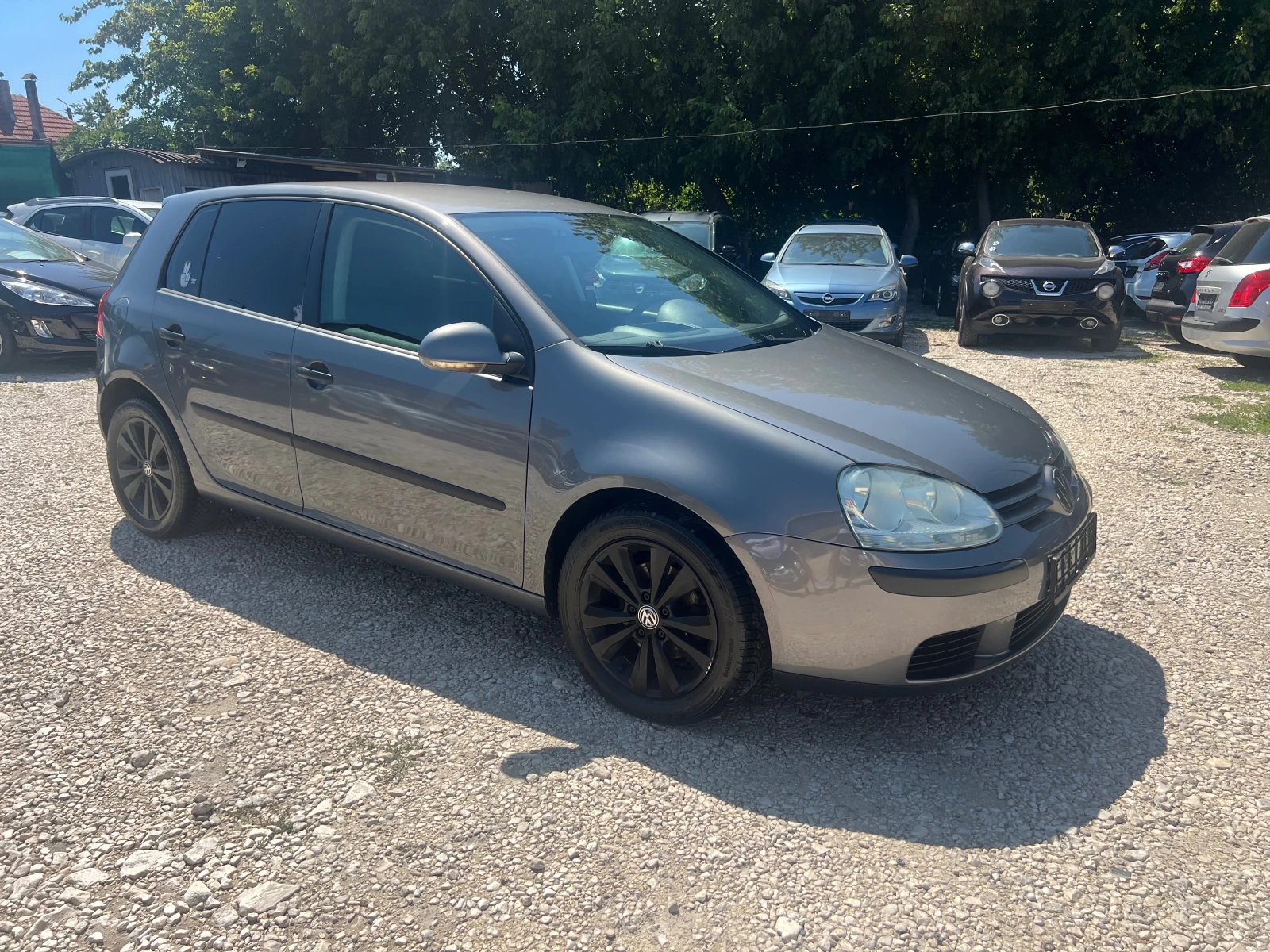 VW Golf 1, 9 tdi Navi - изображение 6