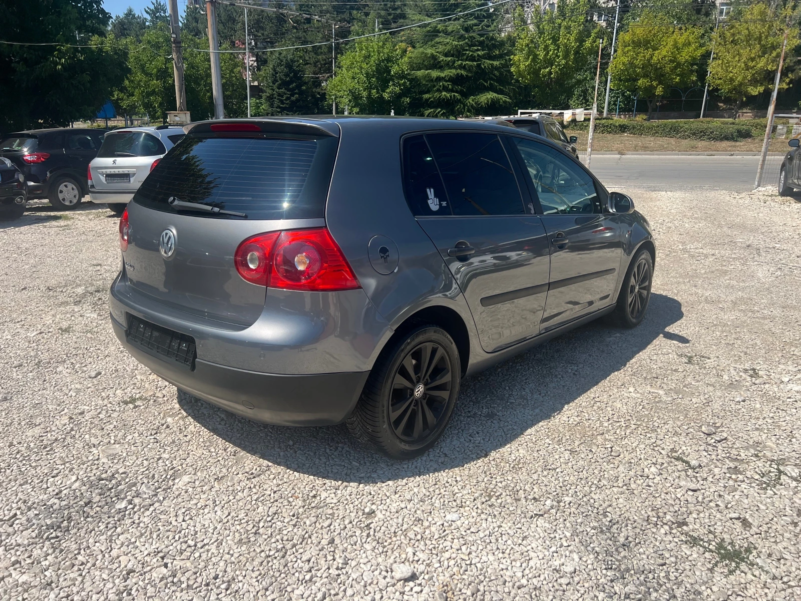 VW Golf 1, 9 tdi Navi - изображение 5