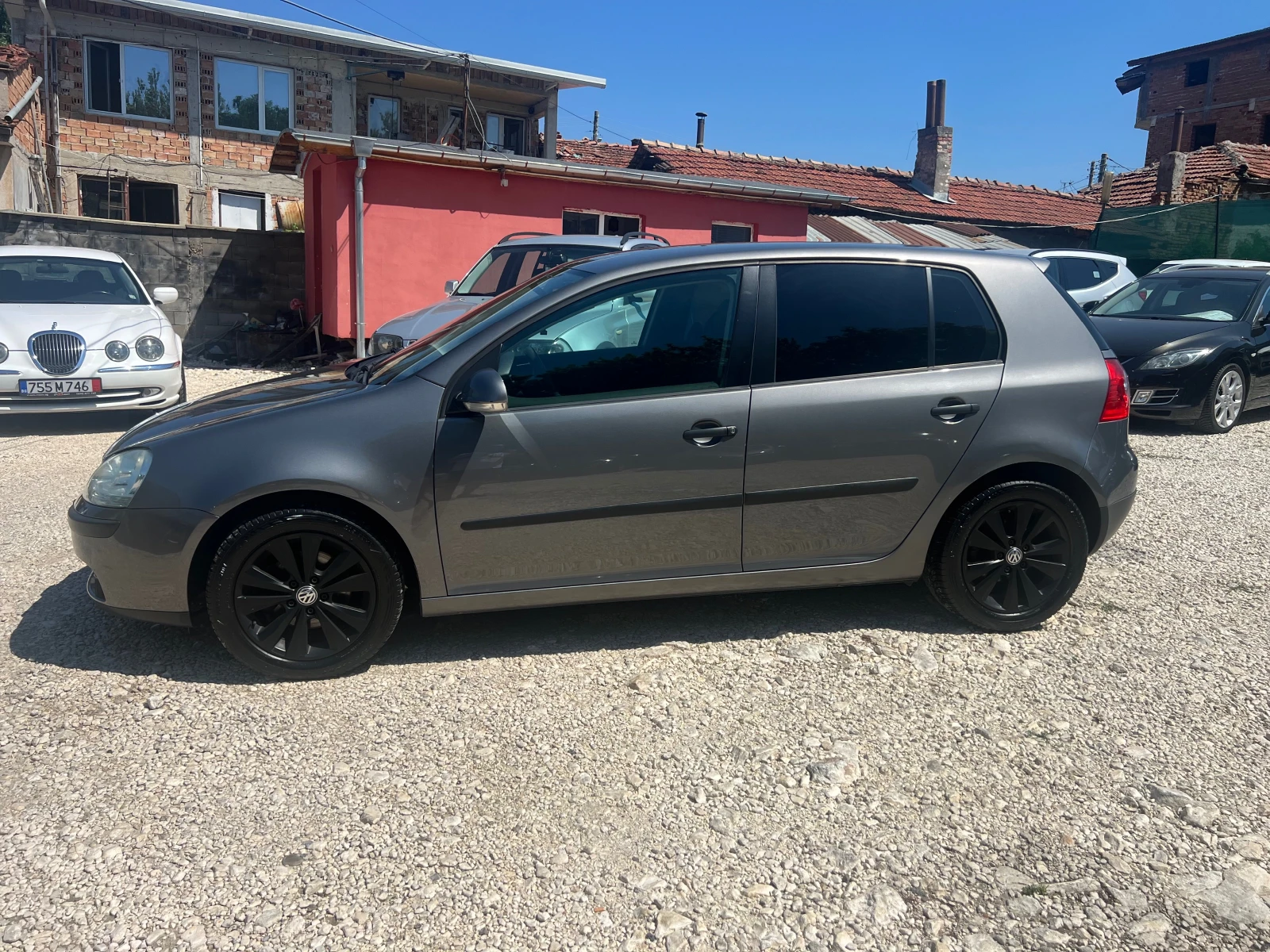 VW Golf 1, 9 tdi Navi - изображение 2