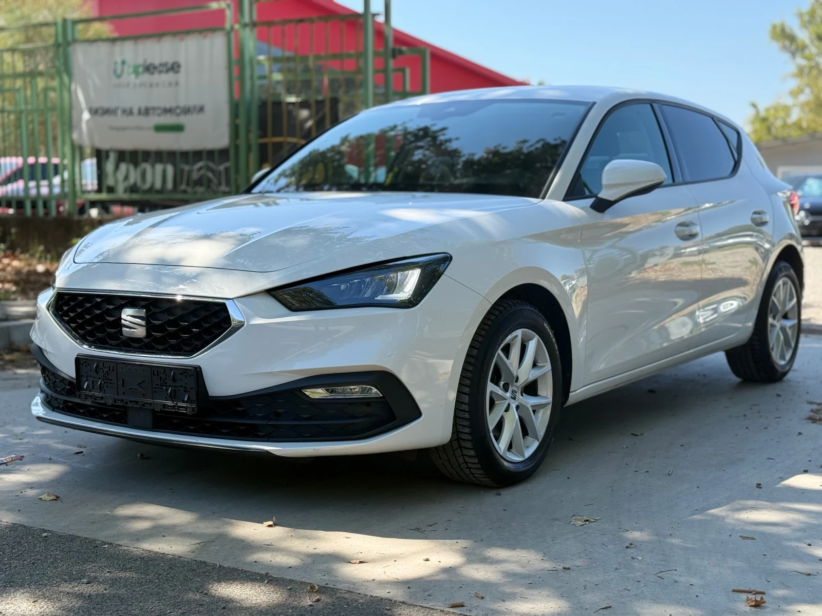 Seat Leon 2.0TDI* EURO6* DIGITA* LineASSIST* АВТОПИЛОТ* Star - изображение 5