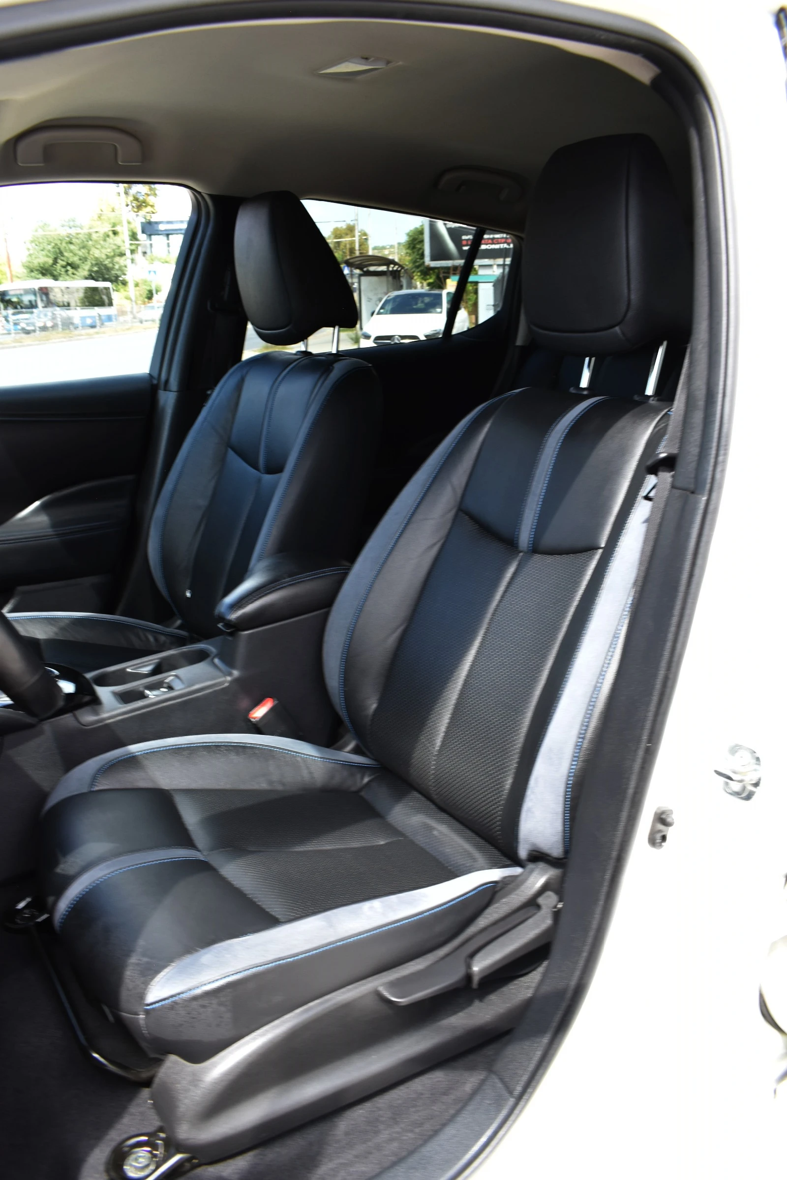 Nissan Leaf  TEKNA* 62kw/h* 218k.c * WHITE_PEARL* 360CAM | Mobile.bg   11