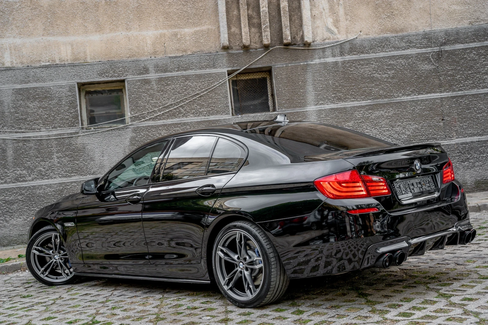 BMW 530 F10/ M-Performance/ X-Drive/ 8 ZF/ Akrapovic/ Navi | Mobile.bg — изображение 5
