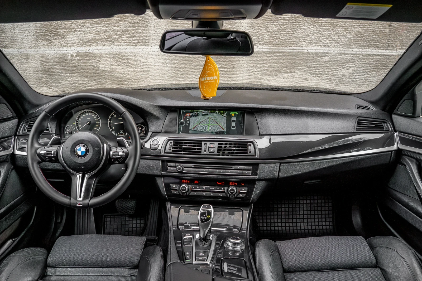 BMW 530 F10/ M-Performance/ X-Drive/ 8 ZF/ Akrapovic/ Navi | Mobile.bg — изображение 10