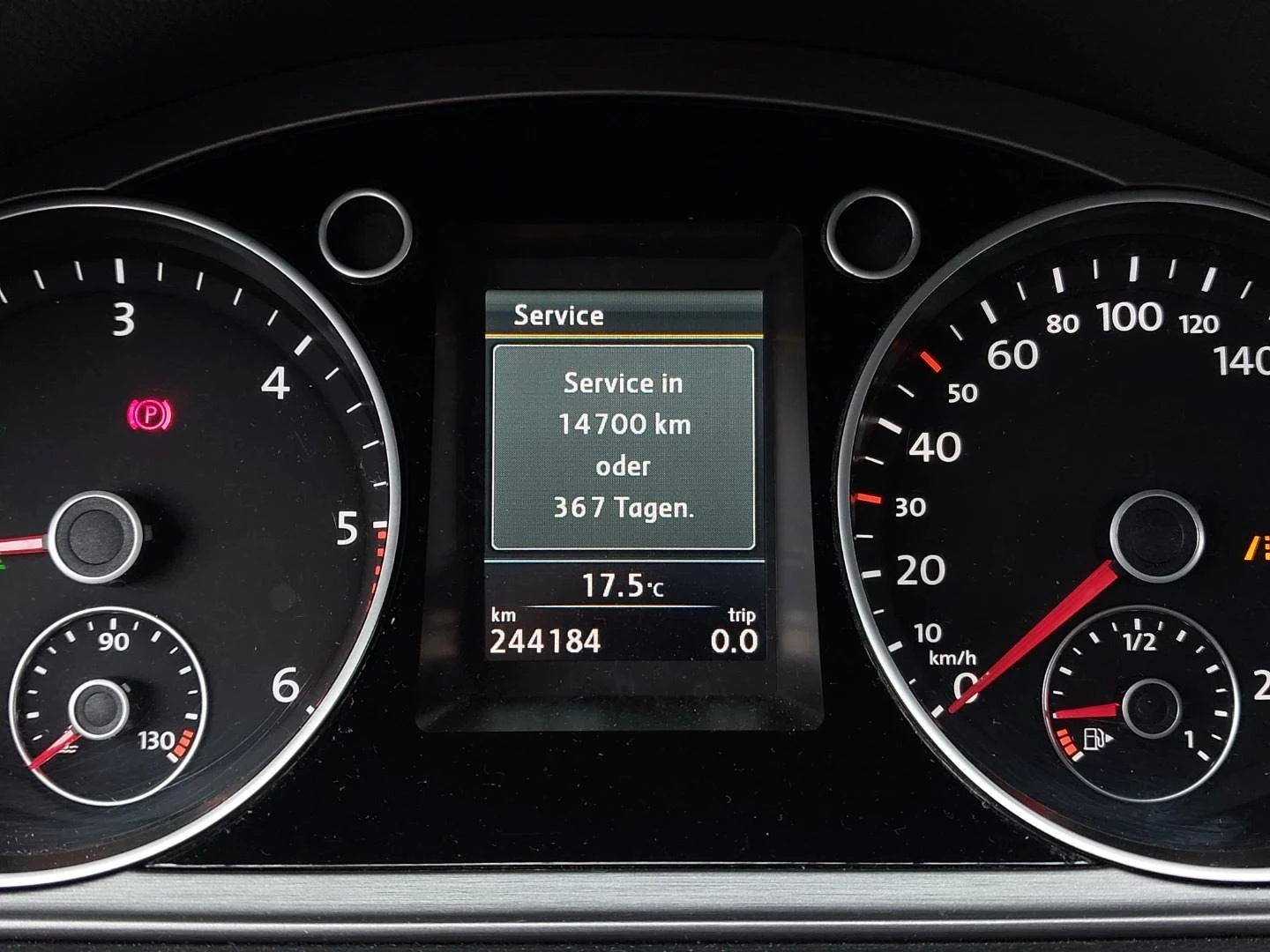 VW Passat 2.0 TDI Германия Нави LED Клима Мулти Парктроник  | Mobile.bg — изображение 11
