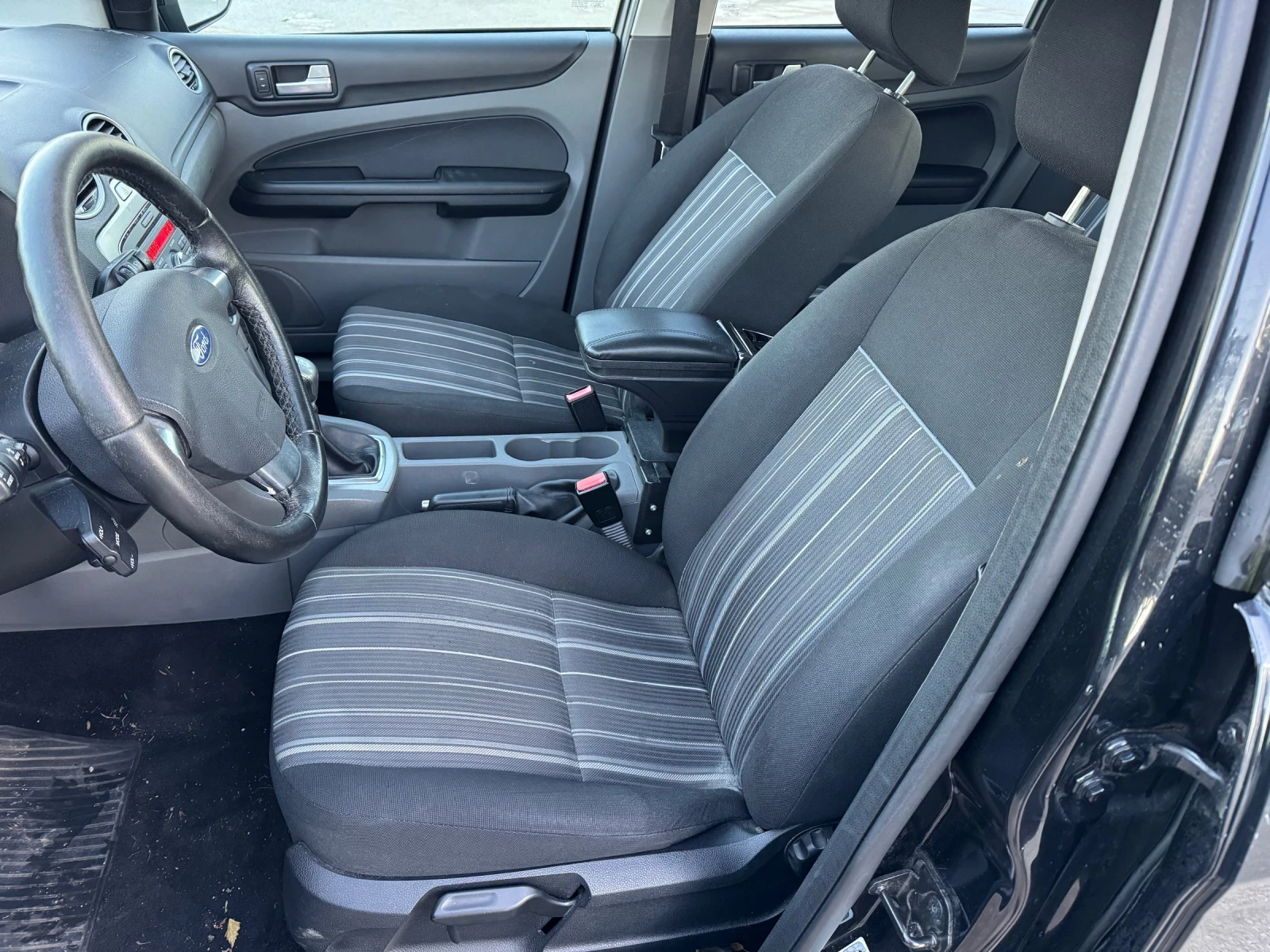 Ford Focus * 1.6Hdi 90кс*  - изображение 9