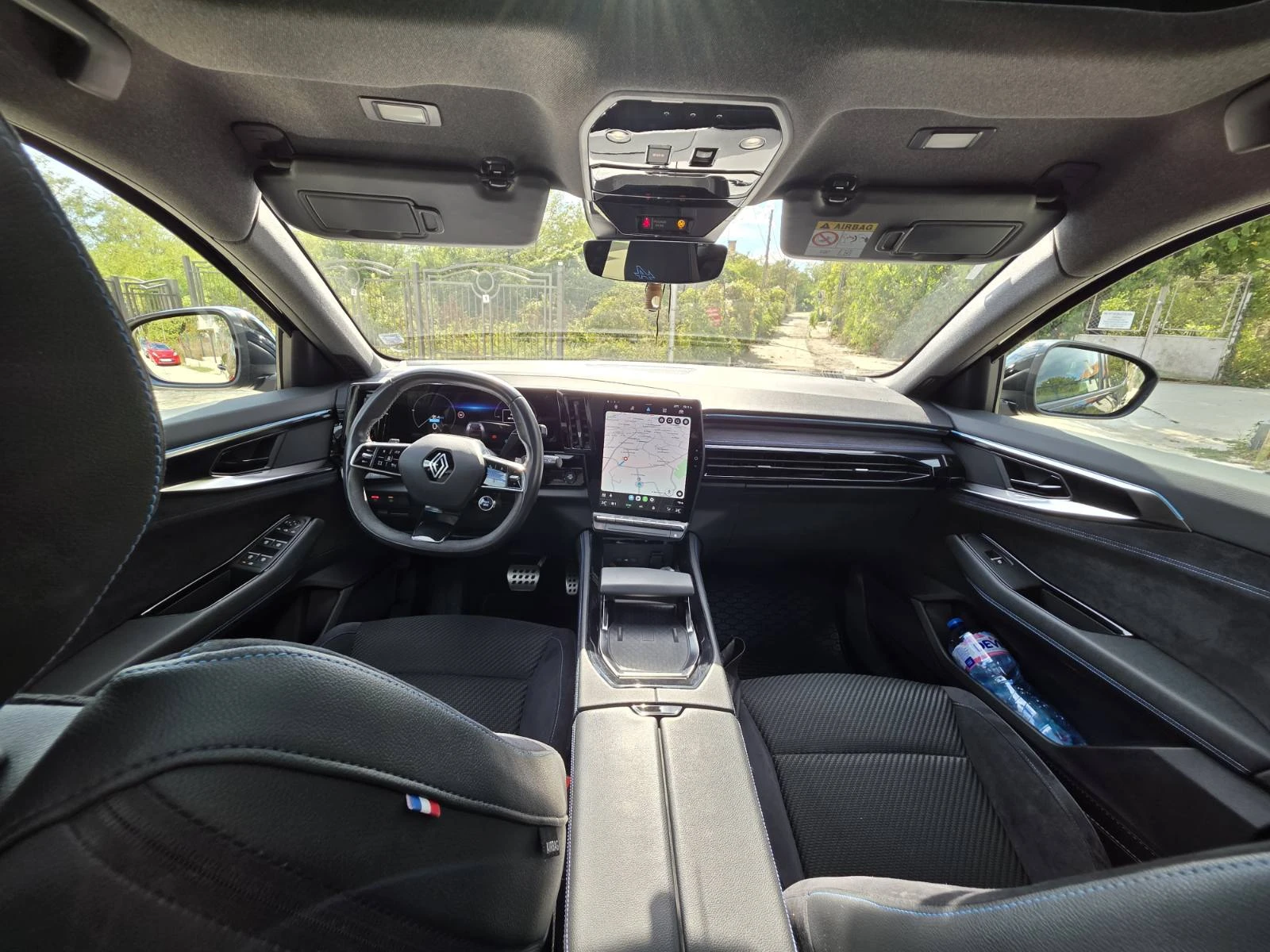 Renault Austral Esprit/Alpine/Full Hybrid/4Control/200НР/САМ/РАNOR, снимка 8 - Автомобили и джипове - 53700032