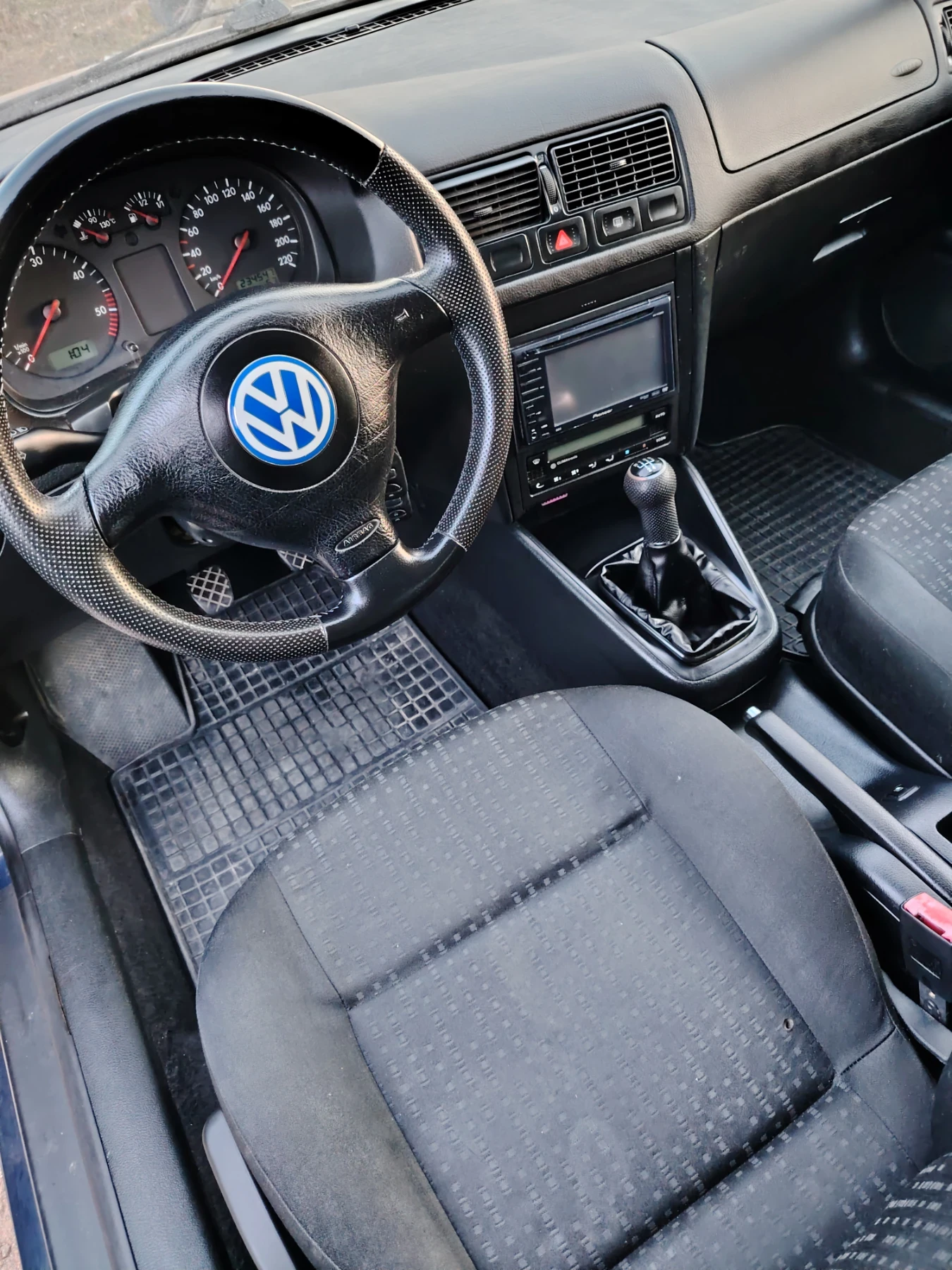 VW Golf, снимка 10 - Автомобили и джипове - 53791183