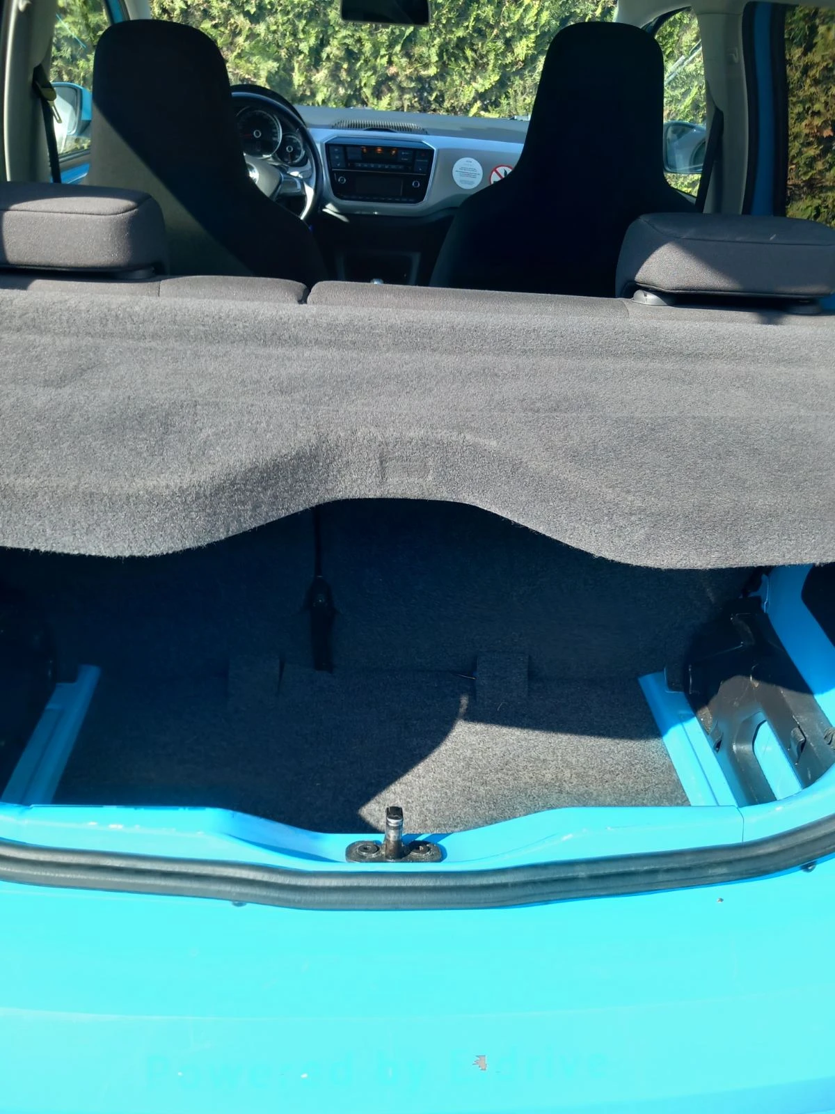 VW Up 16.7kW, снимка 14 - Автомобили и джипове - 54120472