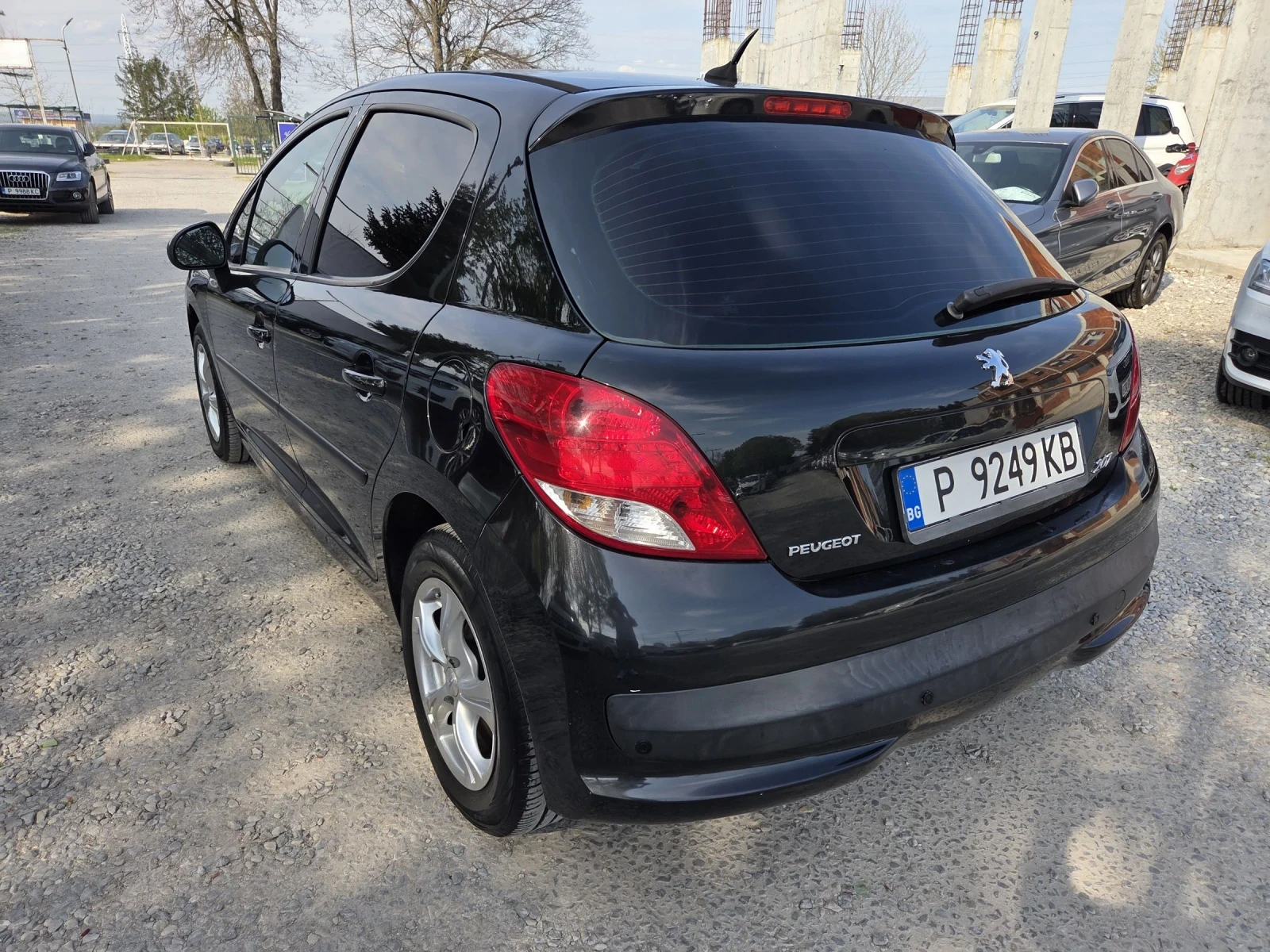 Peugeot 207 1.4-68HDI КЛИМАТРОНИК! ОБСЛУЖЕН! ВСИЧКО ПЛАТЕНО!!, снимка 6 - Автомобили и джипове - 54257699