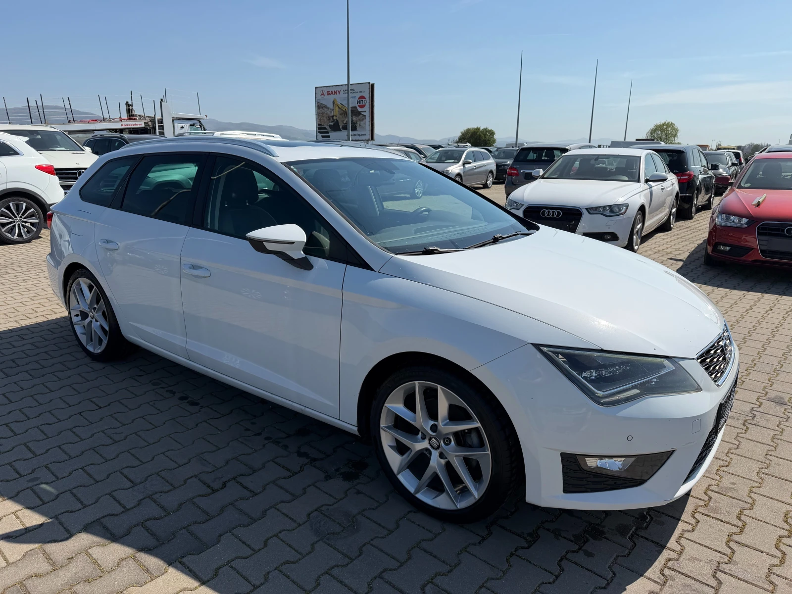 Seat Leon FR AVTOMAT/NAVI/KOJA/PANORAMA EURO 5, снимка 4 - Автомобили и джипове - 54342986