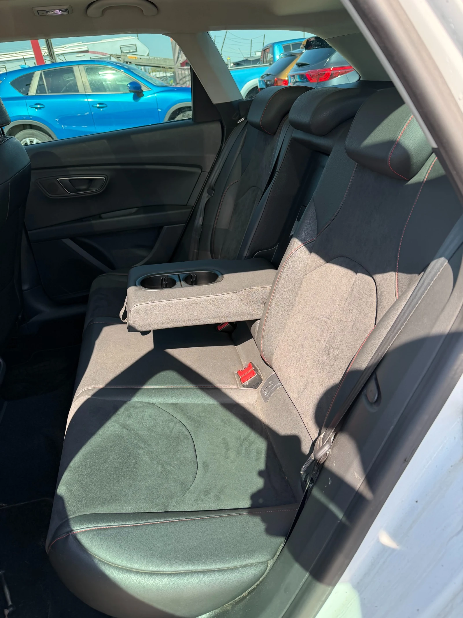 Seat Leon FR AVTOMAT/NAVI/KOJA/PANORAMA EURO 5, снимка 10 - Автомобили и джипове - 54342986