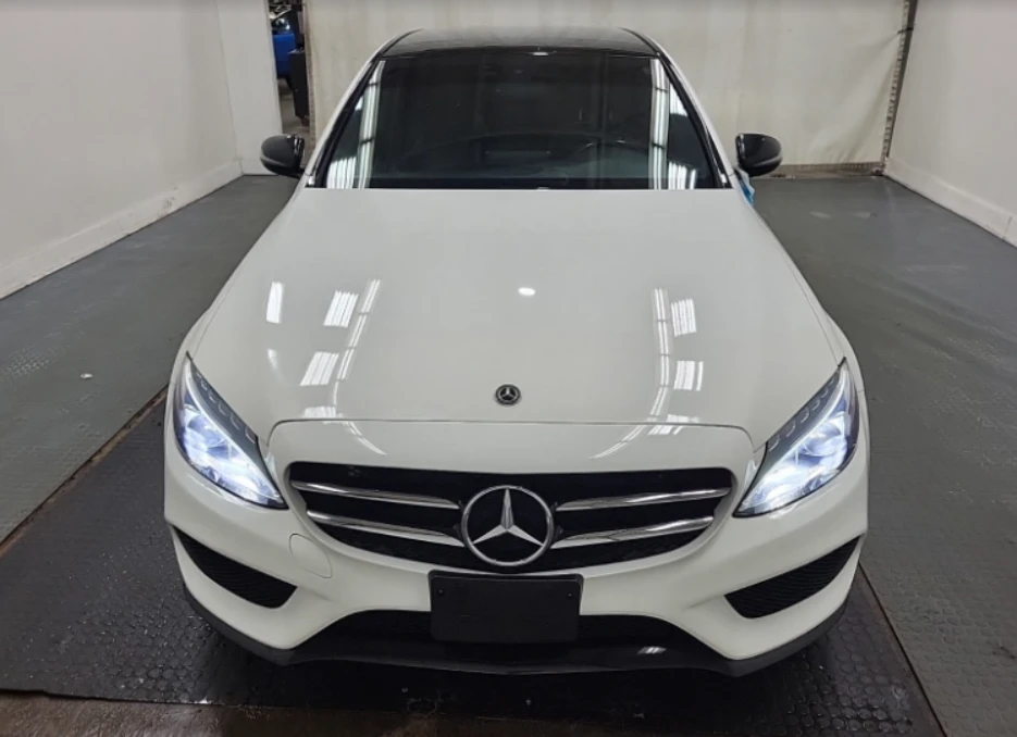 Mercedes-Benz C 300 2.0 CARFAX, снимка 6 - Автомобили и джипове - 54598280