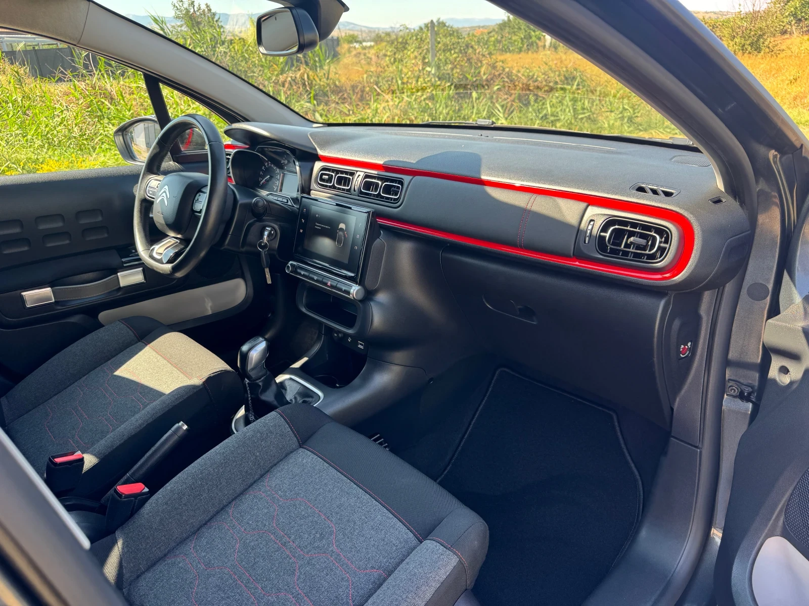 Citroen C3 1.6 HDI * NAVI* CAMERA* SERVICE* , снимка 11 - Автомобили и джипове - 55492298