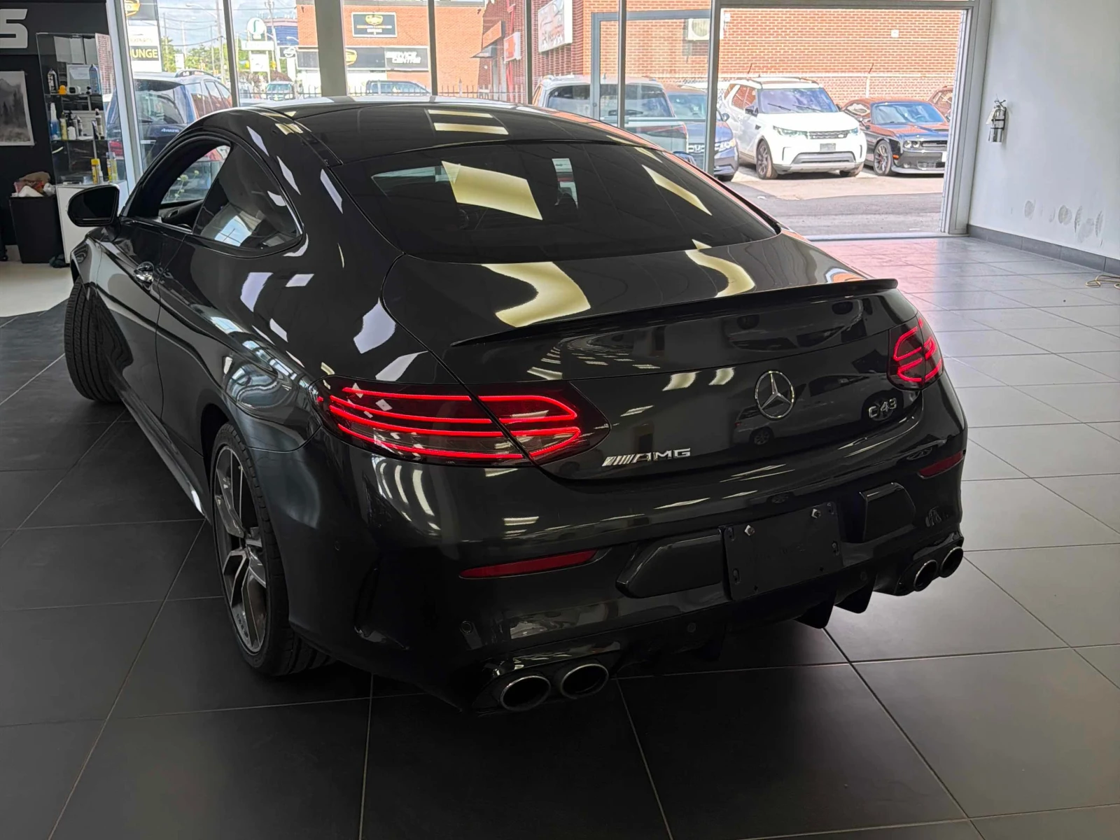 Mercedes-Benz AMG GT C * 43 * CARFAX * ЦЕНА ДО БГ, снимка 4 - Автомобили и джипове - 55804012