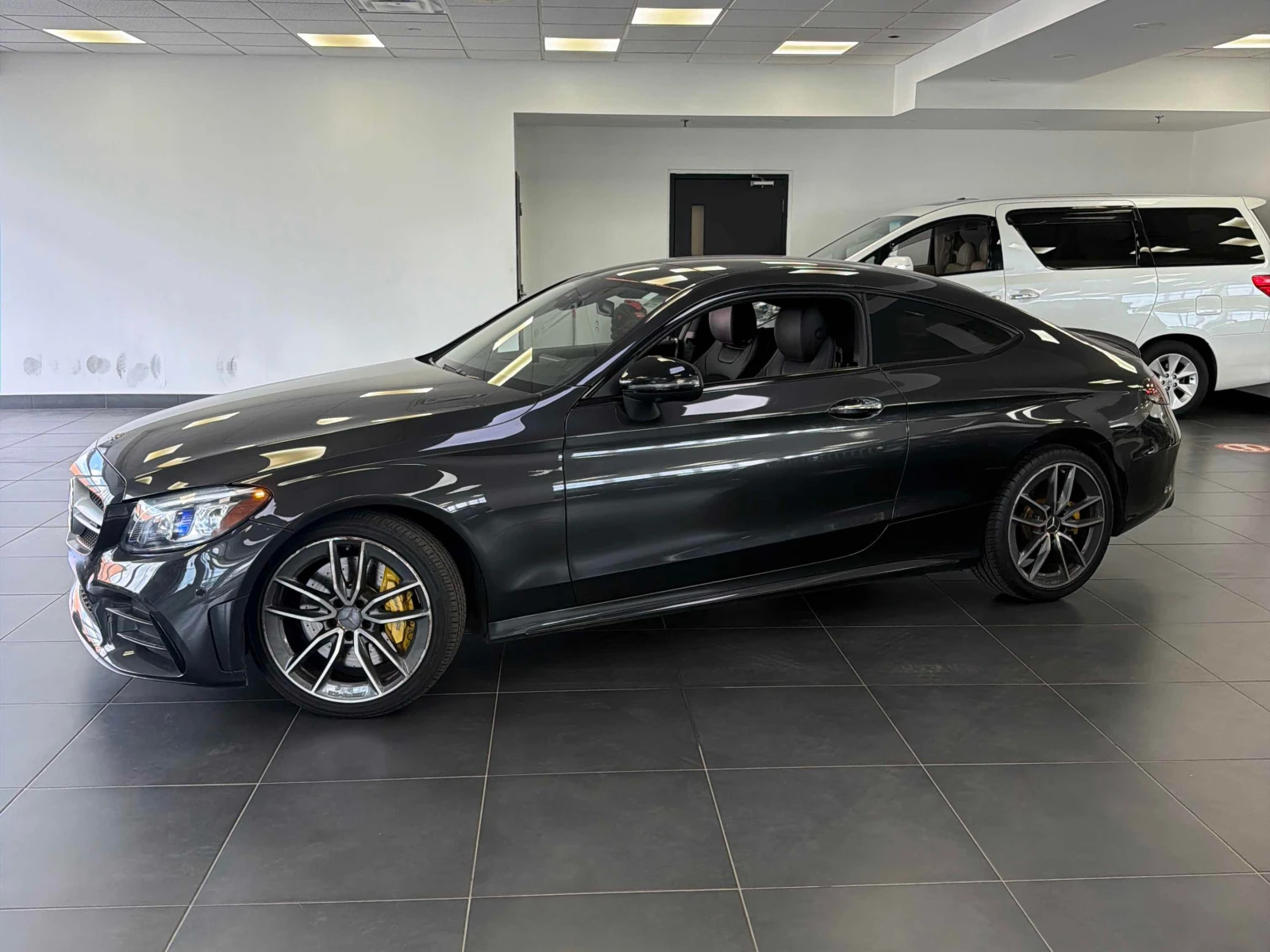 Mercedes-Benz AMG GT C * 43 * CARFAX * ЦЕНА ДО БГ, снимка 2 - Автомобили и джипове - 55804012