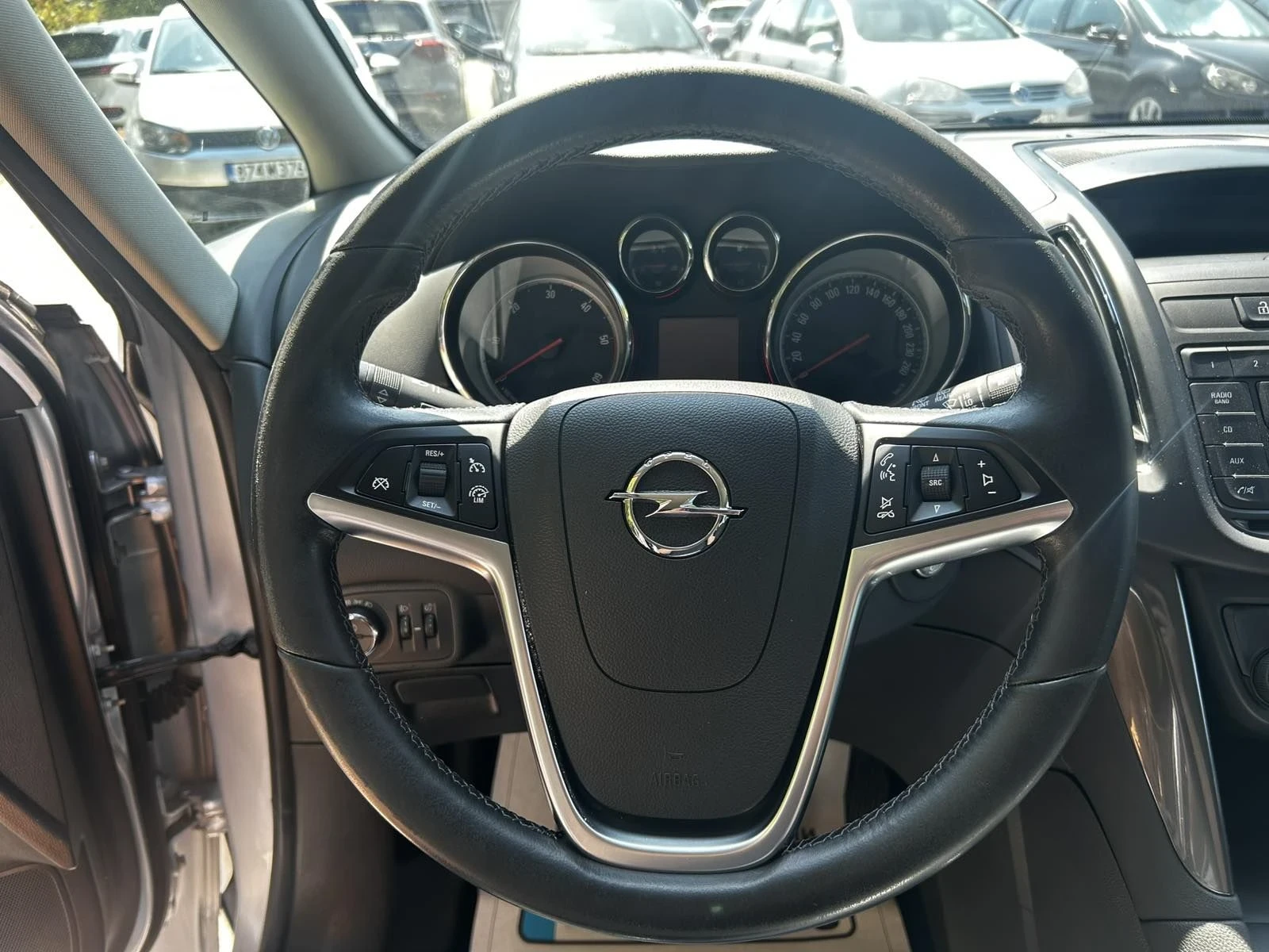 Opel Zafira 2.0 CDTI, снимка 10 - Автомобили и джипове - 55922336