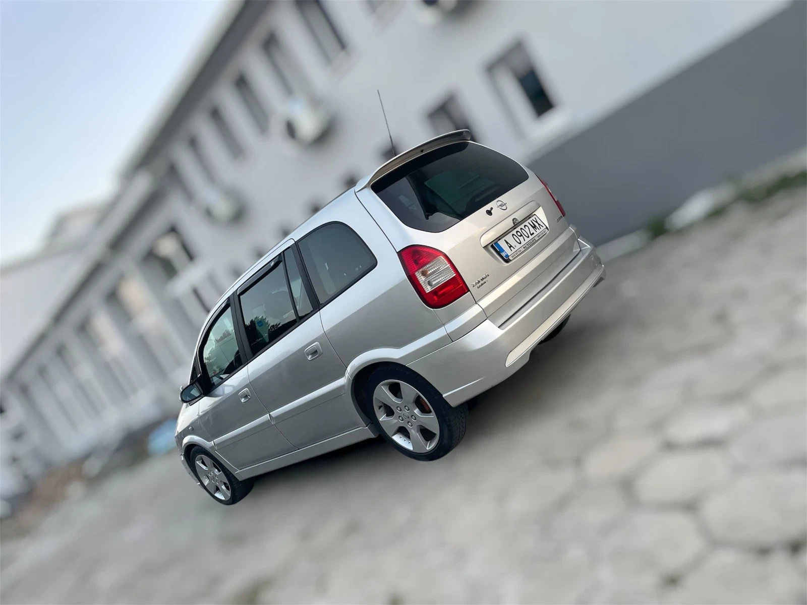 Opel Zafira 2.2 DTI OPC , снимка 4 - Автомобили и джипове - 55981403