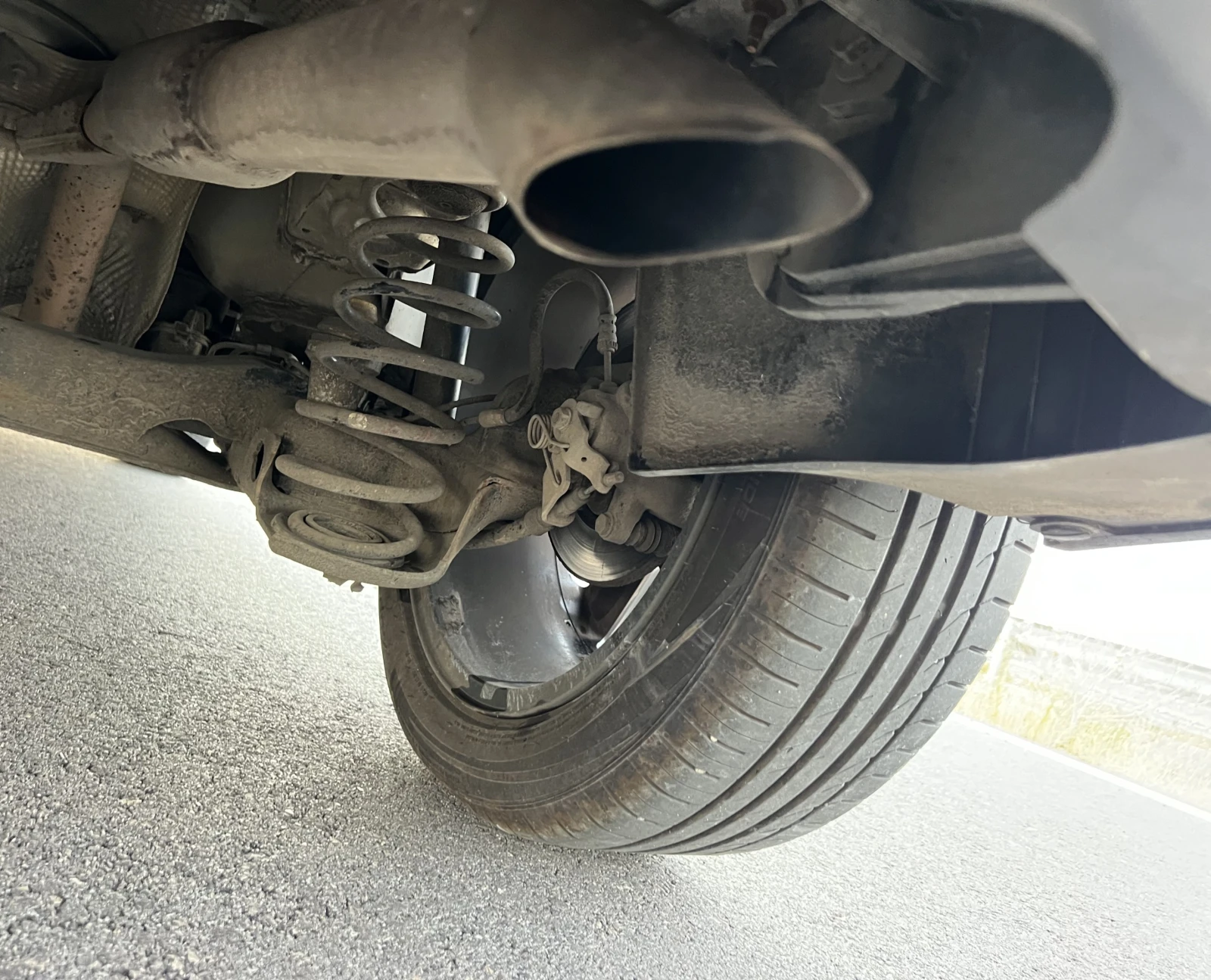 Citroen C4 Cactus 1.6HDI SHINE EDITION LED ПАНОРАМА NAVI КАМЕРА, снимка 9 - Автомобили и джипове - 56261054