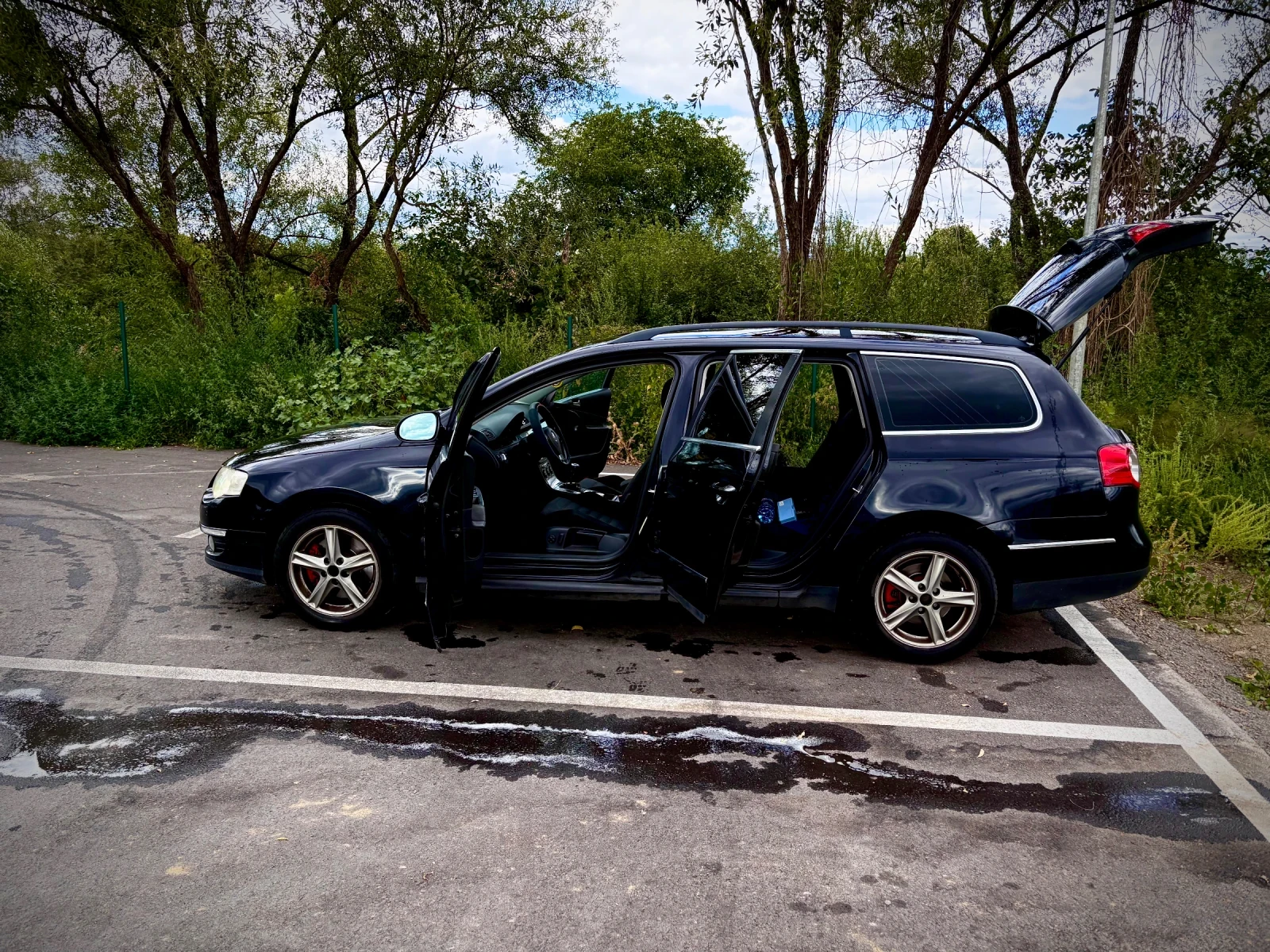 VW Passat 1.9 TDI, снимка 6 - Автомобили и джипове - 56275370