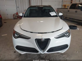 Alfa Romeo Stelvio * ПАНО* 360* Head up* KEYLESS* ПОДГРЕВ*  | Auto.bg — изображение 2