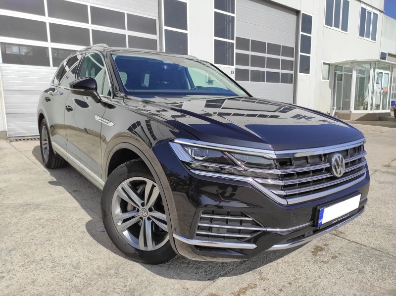 VW Touareg 3.0 V6 TDI 286hp 4MOTION HEAD UP, снимка 1 - Автомобили и джипове - 46696879