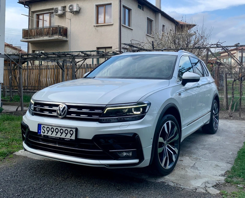 VW Tiguan GTS* R-line* 240k.c* Distronic* 360* Kamera* Panor, снимка 1 - Автомобили и джипове - 49510998