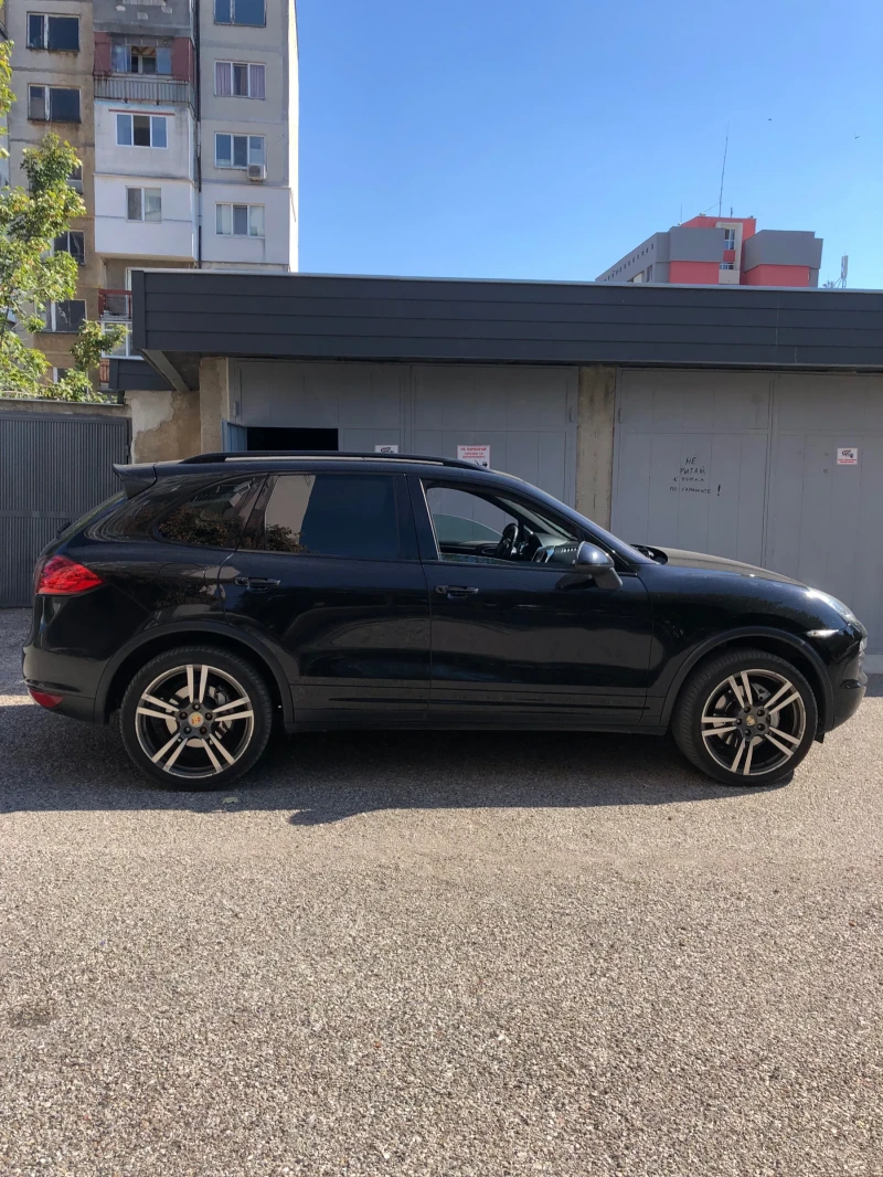 Porsche Cayenne, снимка 9 - Автомобили и джипове - 47124187