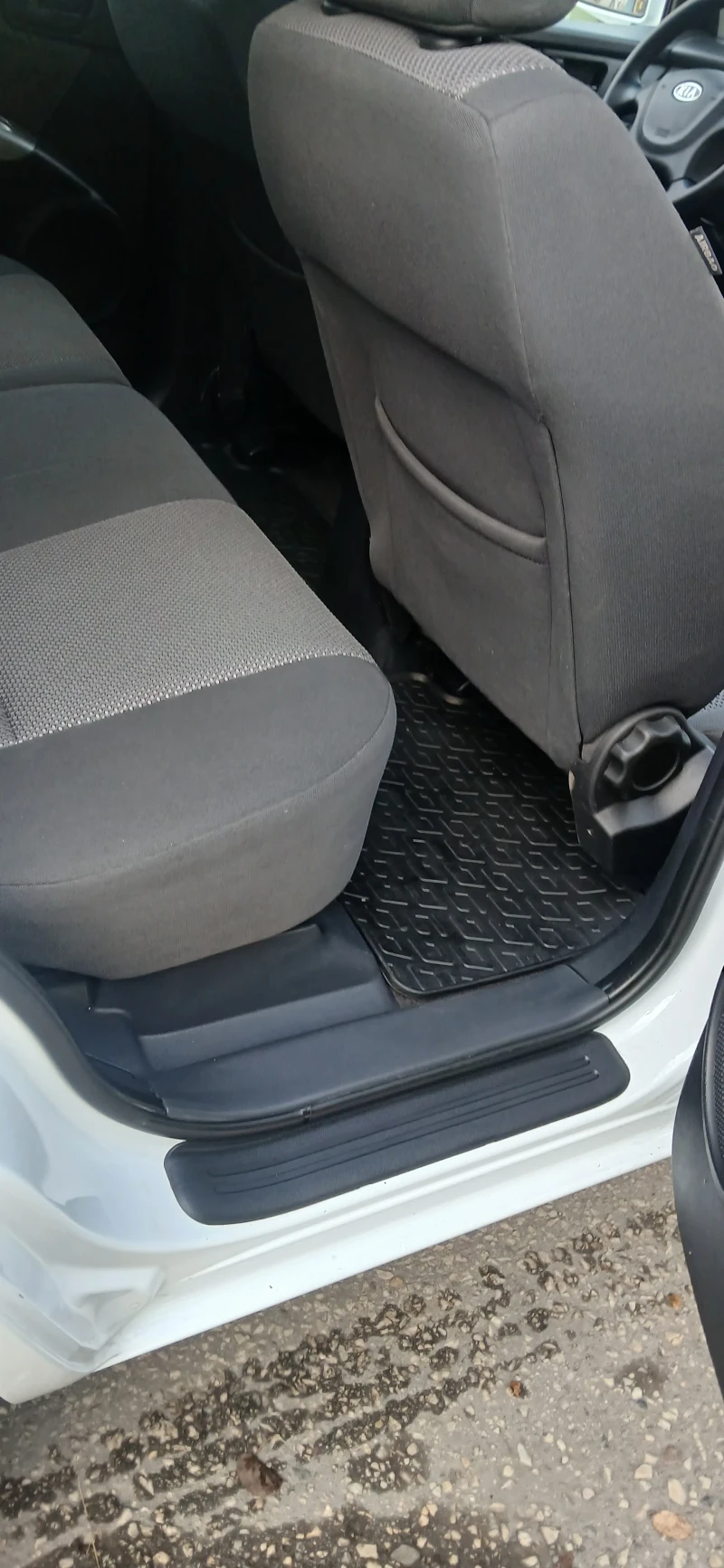 Kia Sportage 2000 crdi, снимка 14 - Автомобили и джипове - 52527594