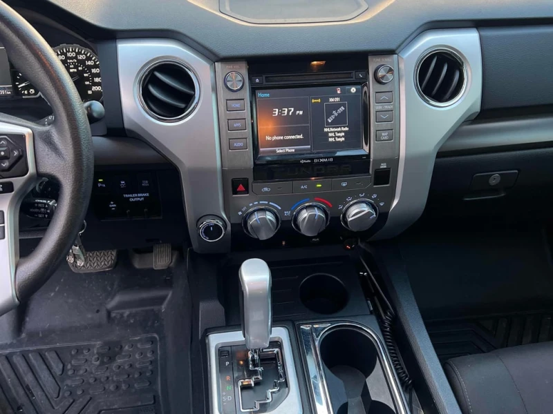 Toyota Tundra * SR5 Plus * CARFAX * БЕЗ ПЪРВОНАЧАЛНА ВНОСКА, снимка 9 - Автомобили и джипове - 52640150