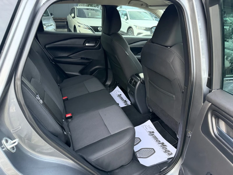 Nissan Qashqai 1.3 AVTOMAT LED, снимка 9 - Автомобили и джипове - 52655416