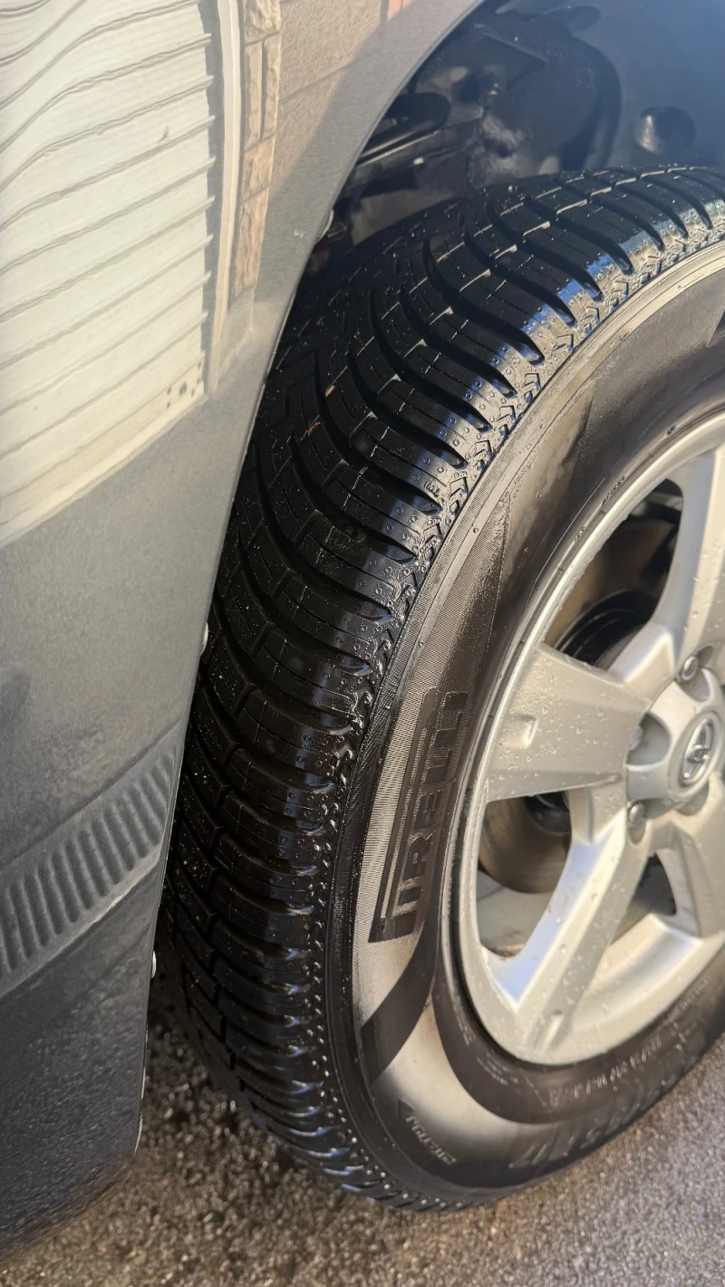 Toyota Rav4 ВСИЧКИ ЕКСТРИ, снимка 17 - Автомобили и джипове - 52711396