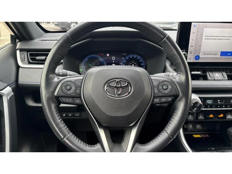 Toyota Rav4 2.5HSD SELECTION AWD, снимка 13 - Автомобили и джипове - 54516243
