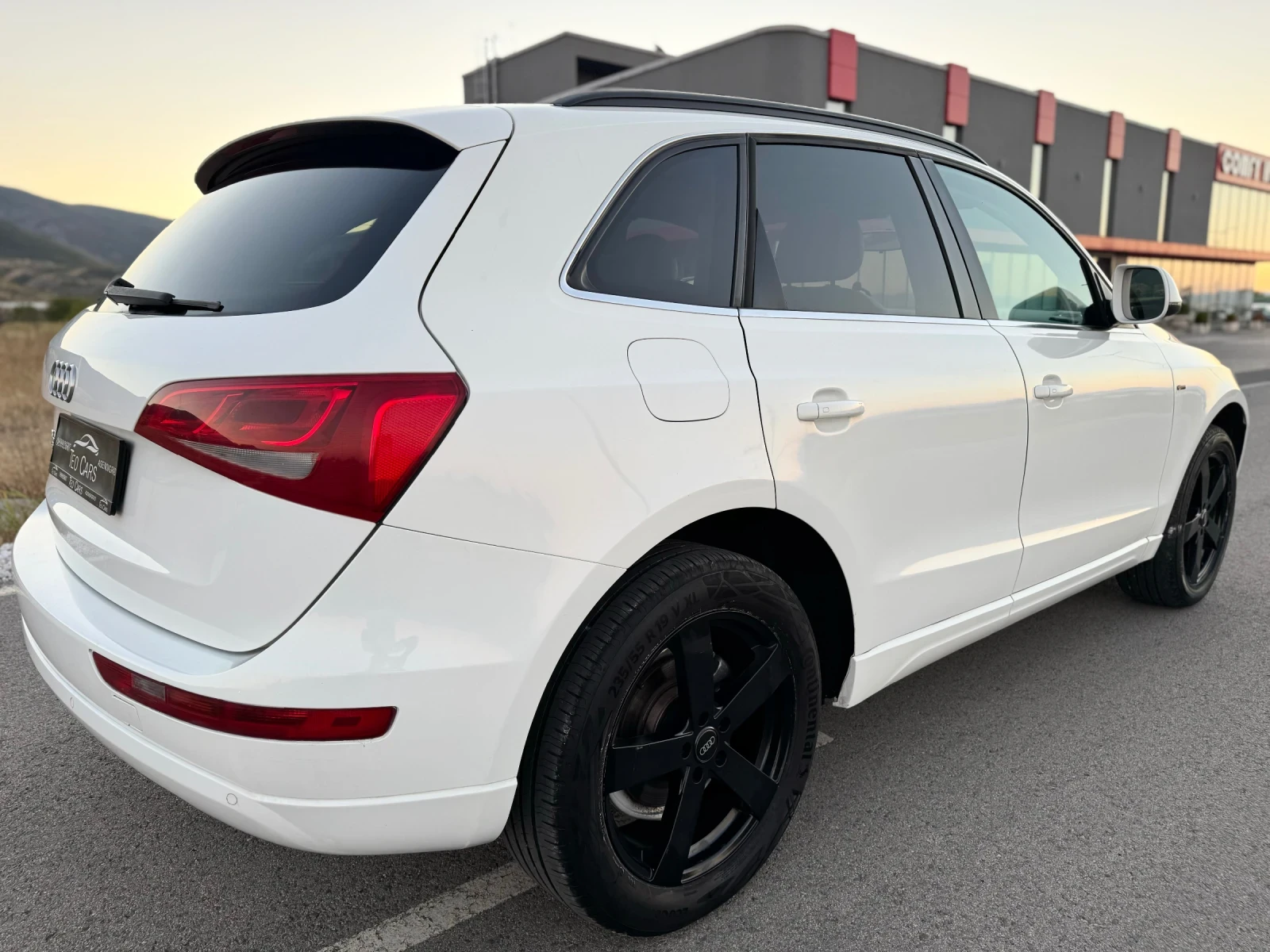 Audi Q5 2.0TDI / QUATTRO / S LINE / KOJA / PANORAMA / BANG - изображение 8