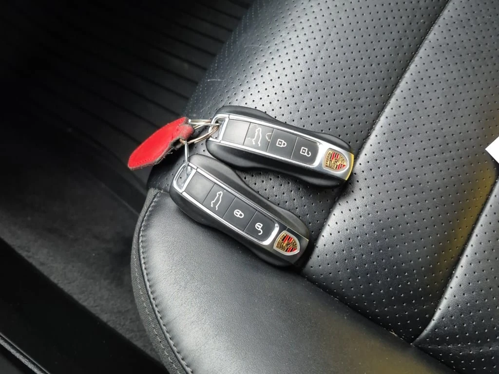 Porsche Cayenne * AWD * CARFAX *    | Mobile.bg   12