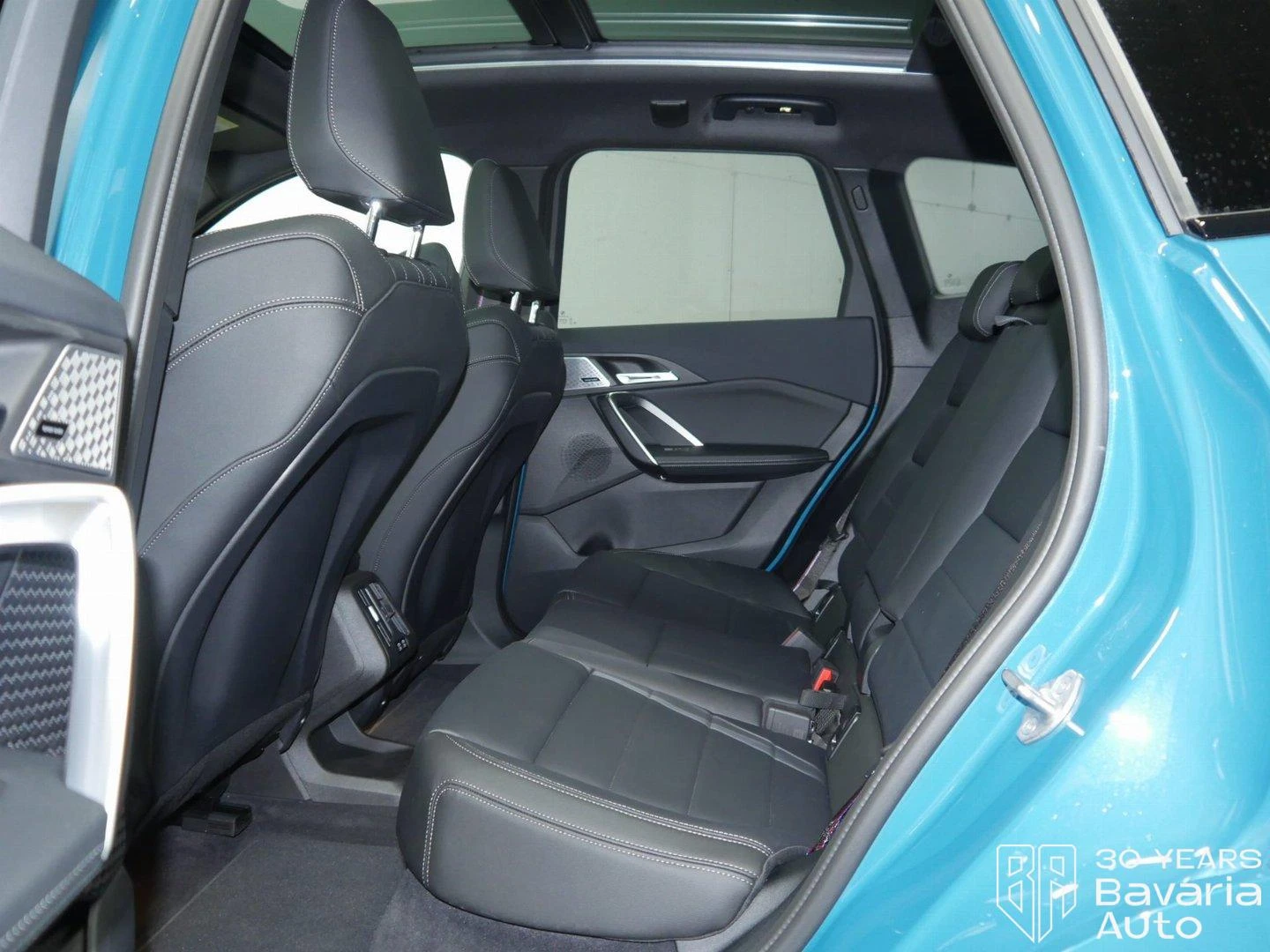 BMW iX1 30 xDrive M Sport Paket  | Mobile.bg   8