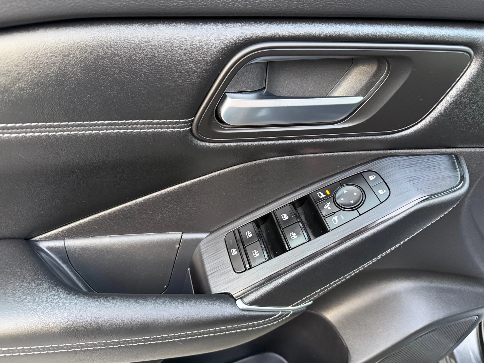 Nissan Qashqai MILD HYBRID AVTOMAT LED | Mobile.bg   13