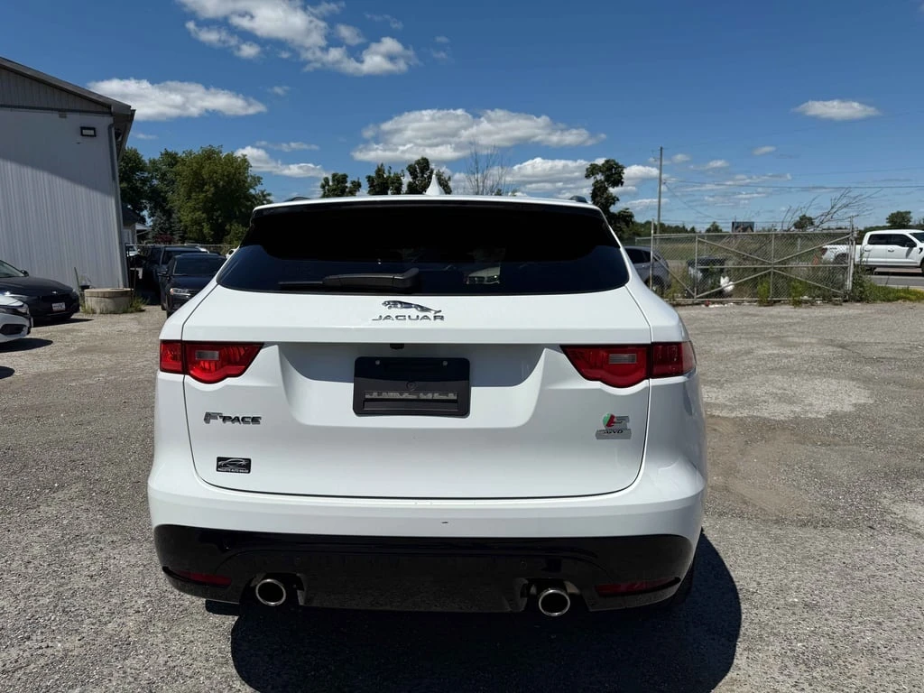 Jaguar F-PACE * S * CARFAX * Keyless * ПАНО *  - изображение 9