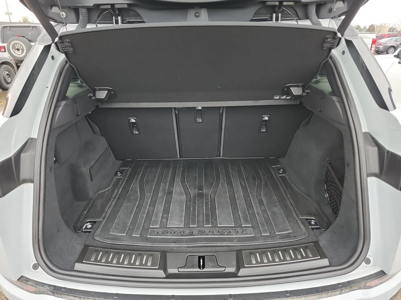 Land Rover Range Rover Evoque FIRST EDITION| HEADUP| 2 КЛЮЧА| CARFAX| , снимка 7 - Автомобили и джипове - 53814732