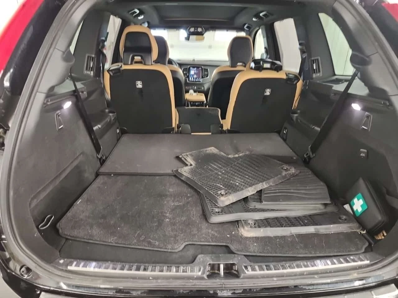 Volvo Xc90 | ULTRA BRIGHT THEME | BOWERS&WILKINS | , снимка 15 - Автомобили и джипове - 53950235