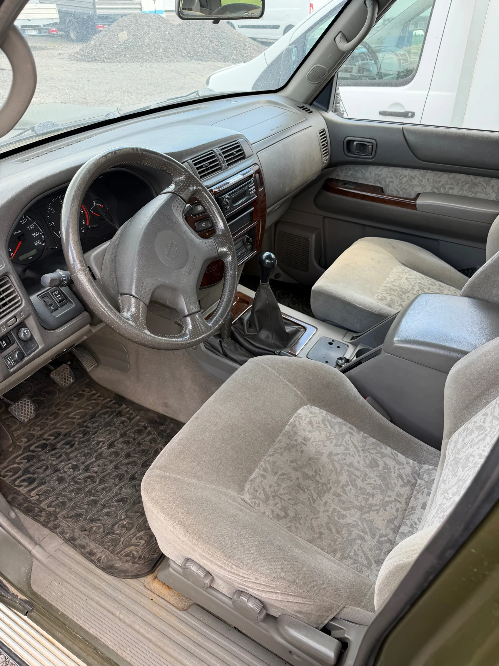 Nissan Patrol 3.0Di 4x4, снимка 9 - Автомобили и джипове - 54622332