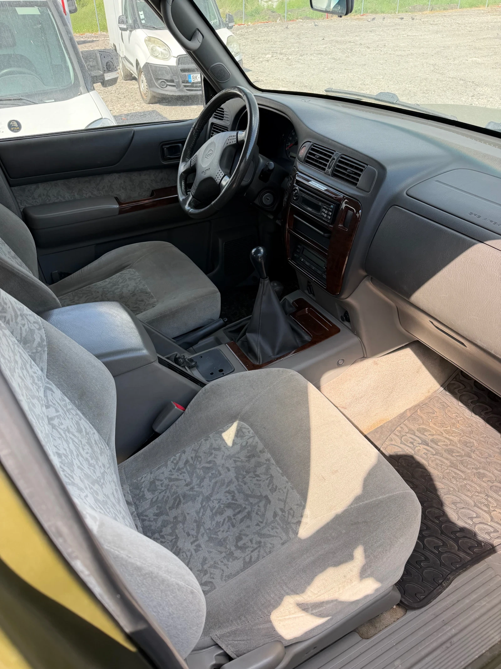 Nissan Patrol 3.0Di 4x4, снимка 10 - Автомобили и джипове - 54622332