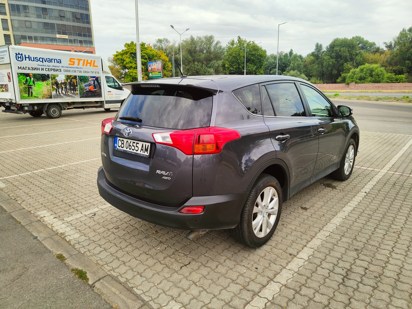 Toyota Rav4 2.2D-4D, снимка 6 - Автомобили и джипове - 55892215