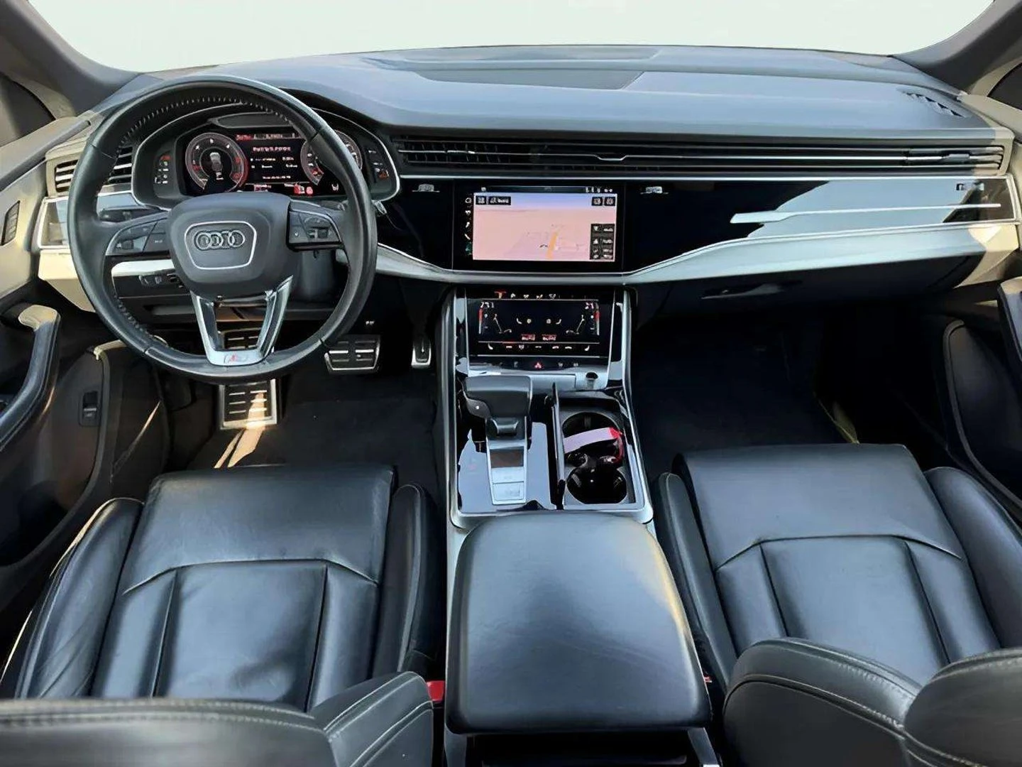 Audi Q8, снимка 8 - Автомобили и джипове - 56111515