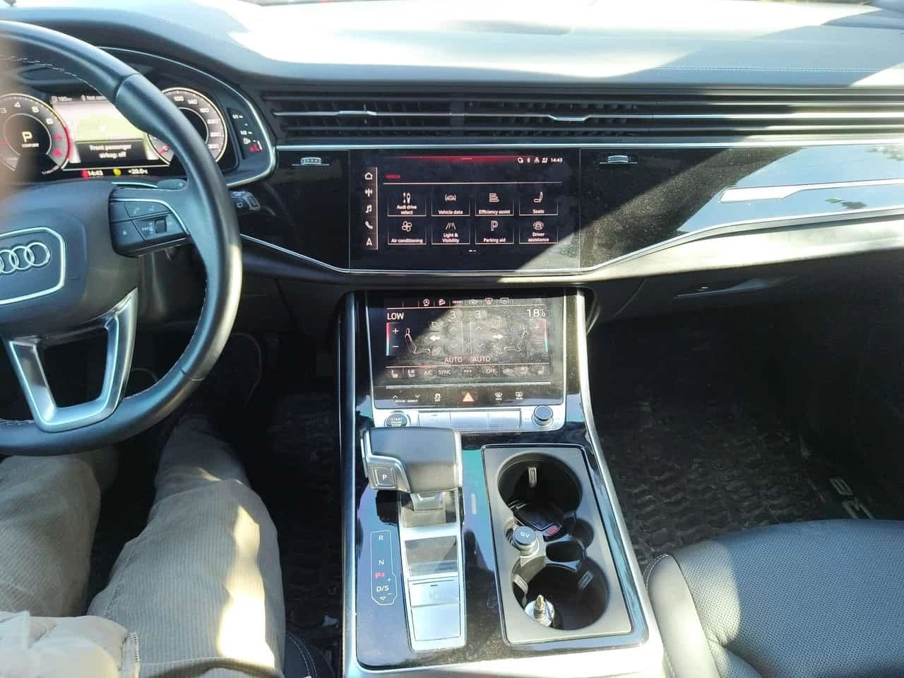 Audi Q8 * Technik * CARFAX * ���������������� * ���������  | Mobile.bg � ����������� 8
