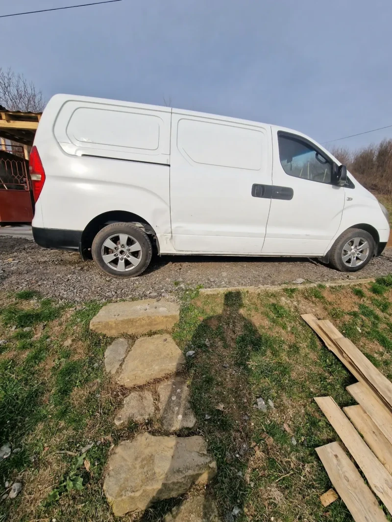 Hyundai H1, снимка 11 - Бусове и автобуси - 48929963