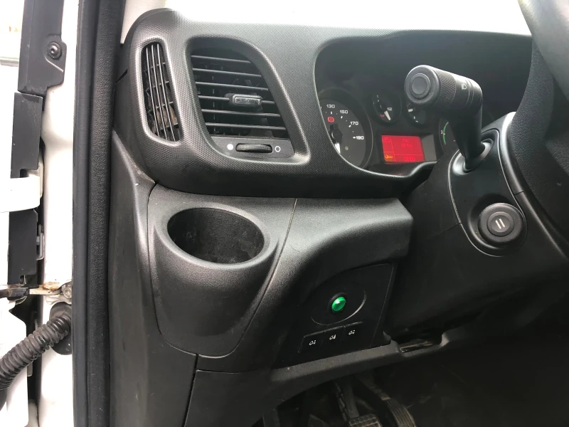 Iveco 35c17 3.0 170, снимка 7 - Бусове и автобуси - 52651756