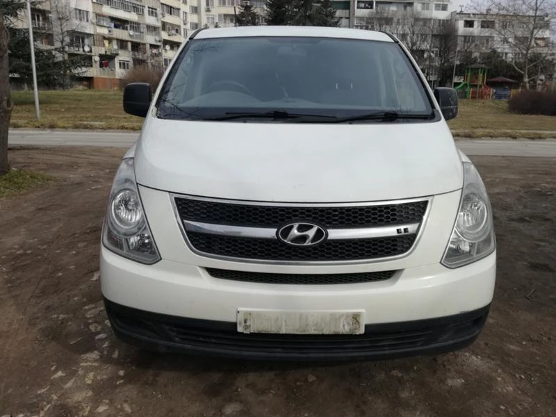 Hyundai H1 2.2 CRDi, снимка 1 - Бусове и автобуси - 35701673